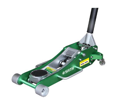 世達(dá)工具97821 鋁合金臥式低位液壓千斤頂1.5公噸